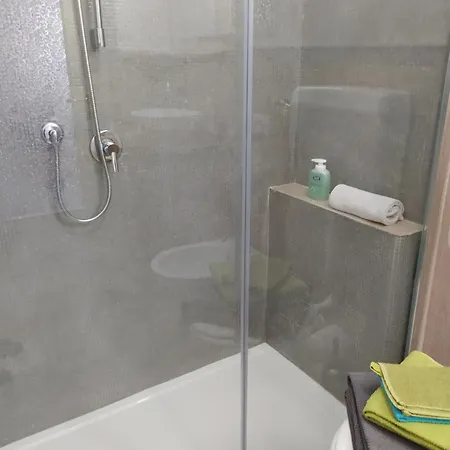 El Pontesel Apartment
