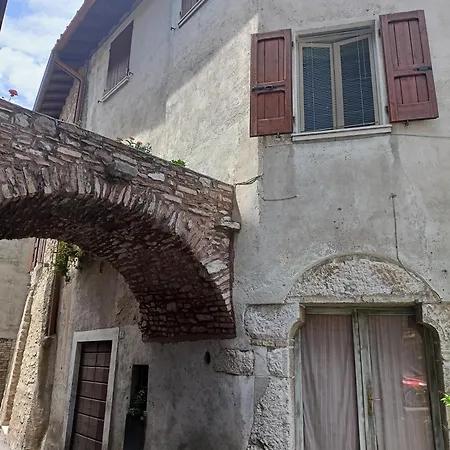 Apartman El Pontesel *